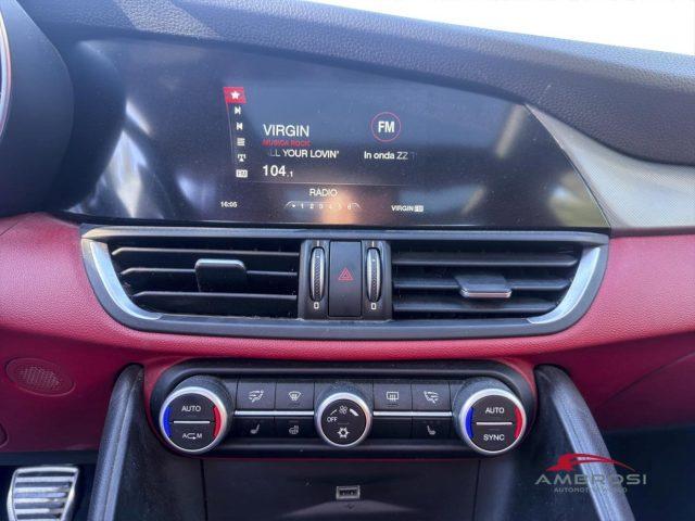 ALFA ROMEO Giulia 2.2 t Veloce Q4 210cv auto - PER OPERATORI DEL SET