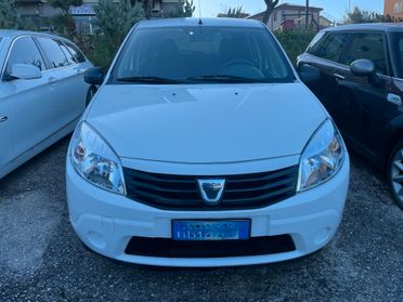 Dacia Sandero 1.2 16V GPL 75CV