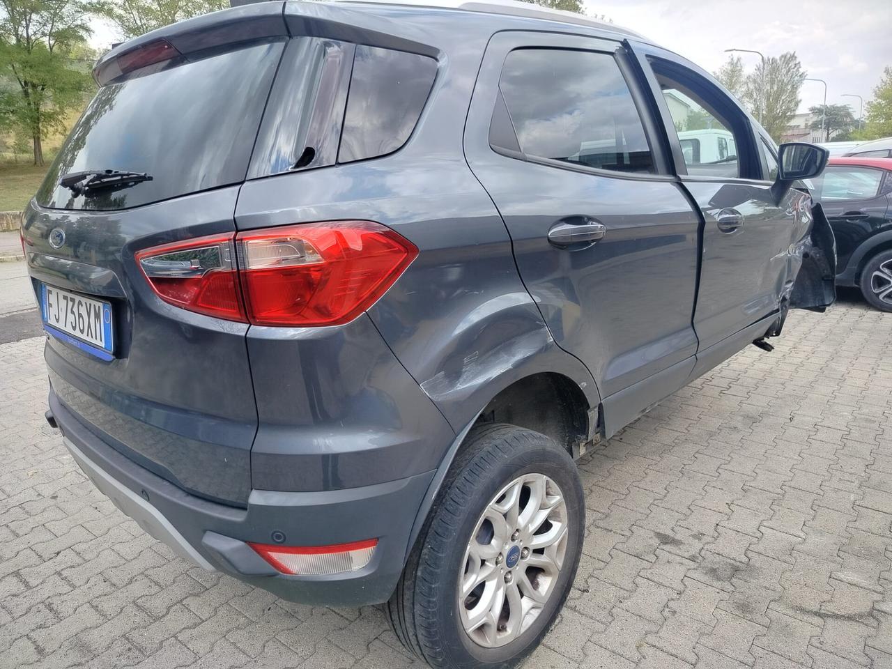 Ford EcoSport 1.5 TDCi 95 CV SINISTRATA