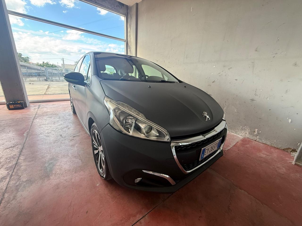 Peugeot 208 PureTech 82 5 porte Allure serie limitata