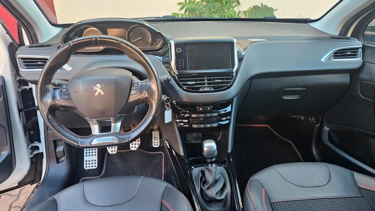 Peugeot 2008 1.2 t Gt Line 130 CV CAMERA-ANDROID AUTO