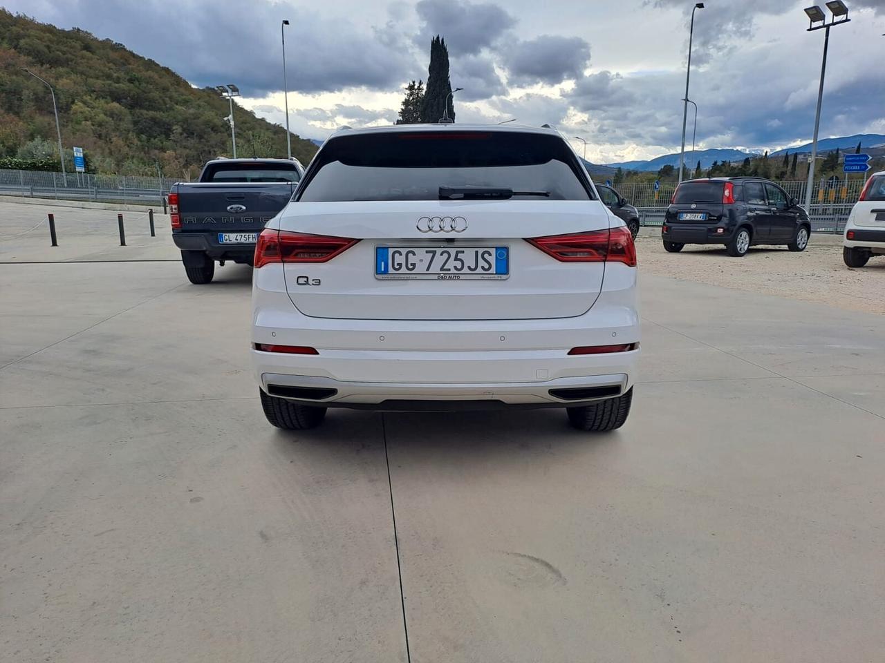 Audi Q3 35 TDI S tronic Business Advanced