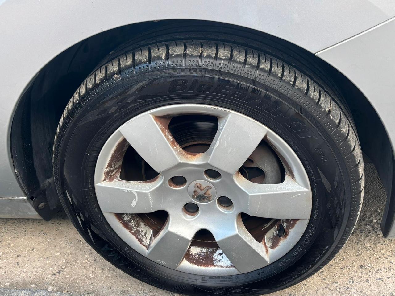 Peugeot 5008 1.6 HDi 112CV Business