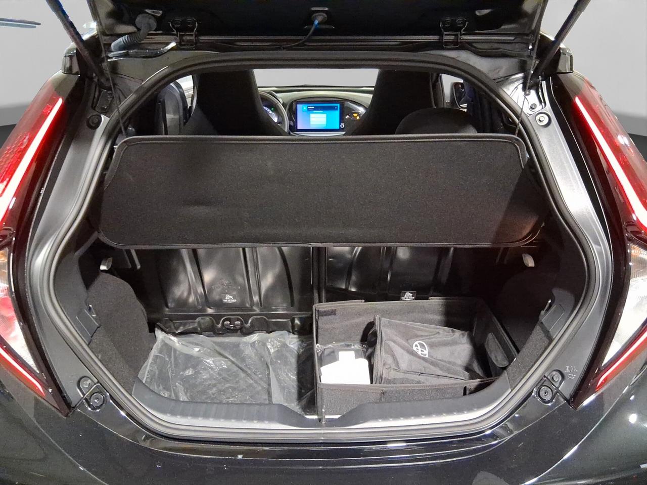 Toyota Aygo X 1.0 VVT-i 72 CV 5 porte Lounge Air S-CVT