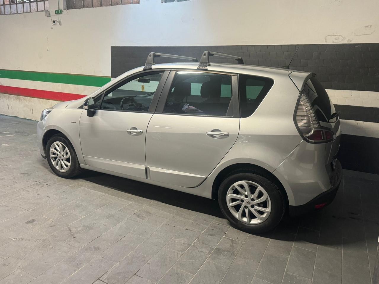 Renault Scenic Scénic XMod dCi 130 CV Start&Stop Energy Bose