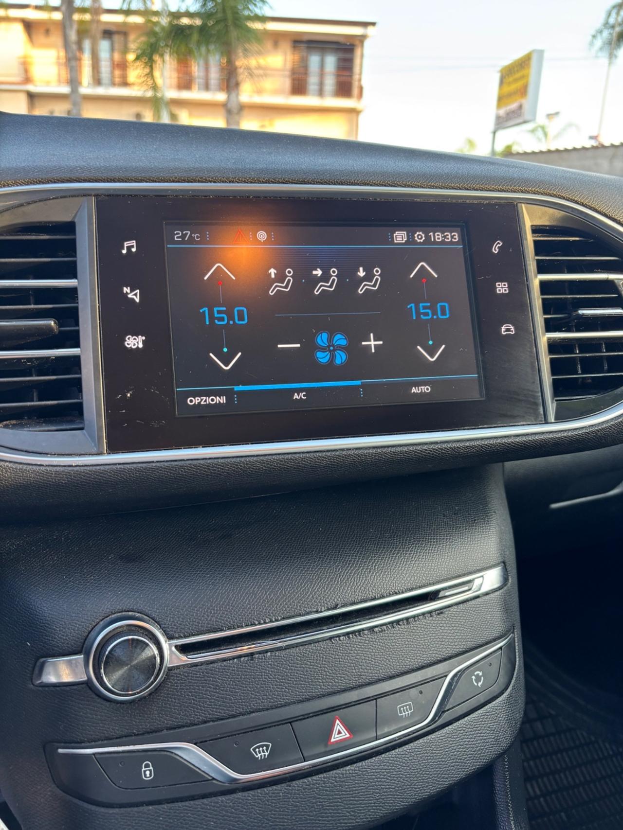 PEUGEOT 308 1.6HDI 100CV LED NAVIGATORE SENS PARK