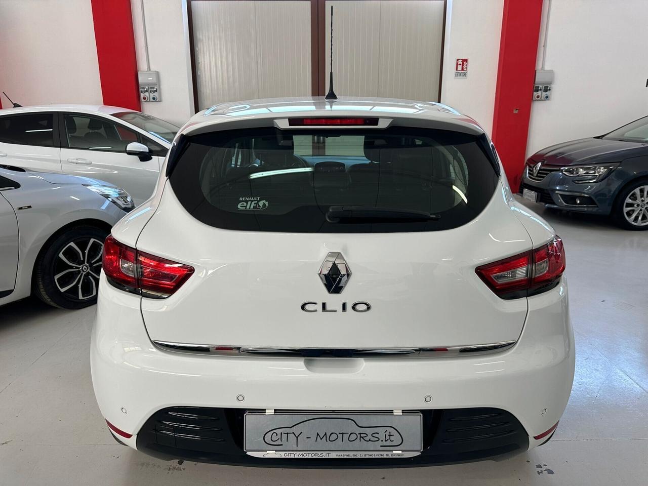 Renault Clio dCi 8V 90 CV EDC 5 porte Duel2