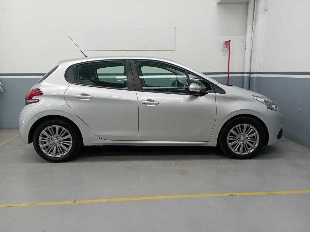 PEUGEOT 208 I 2015 - 208 1.2 puretech Active s&s 82cv 5p neopatentati