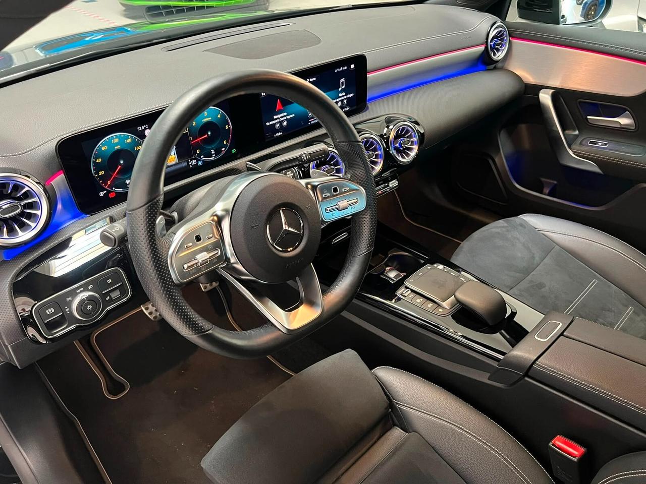 Mercedes-benz A 180 d AMG PREMIUM