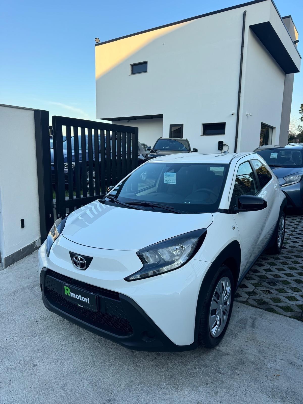 Toyota Aygo X 1.0 VVT-i 72 CV 5 porte Trend