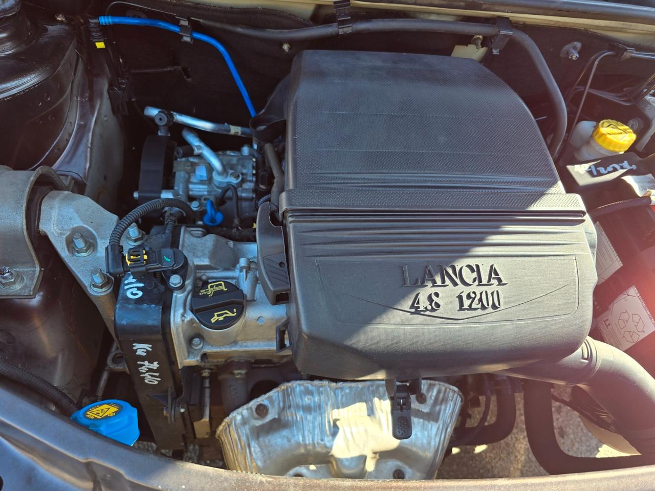 Lancia Ypsilon 1.2 Versus