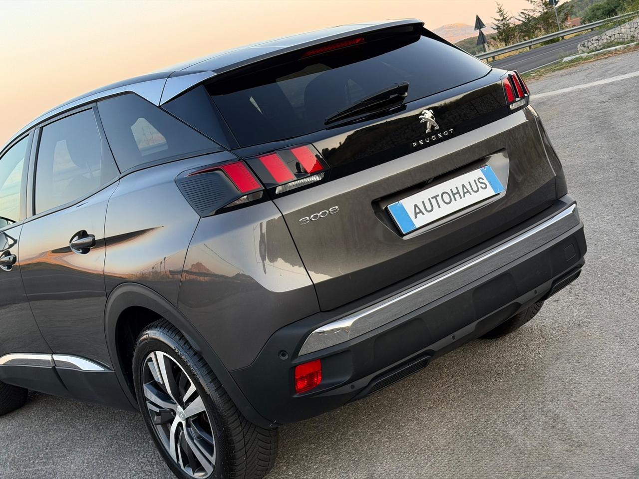 Peugeot 3008 1.5 BlueHDi 130cv 2023 - 81.000km