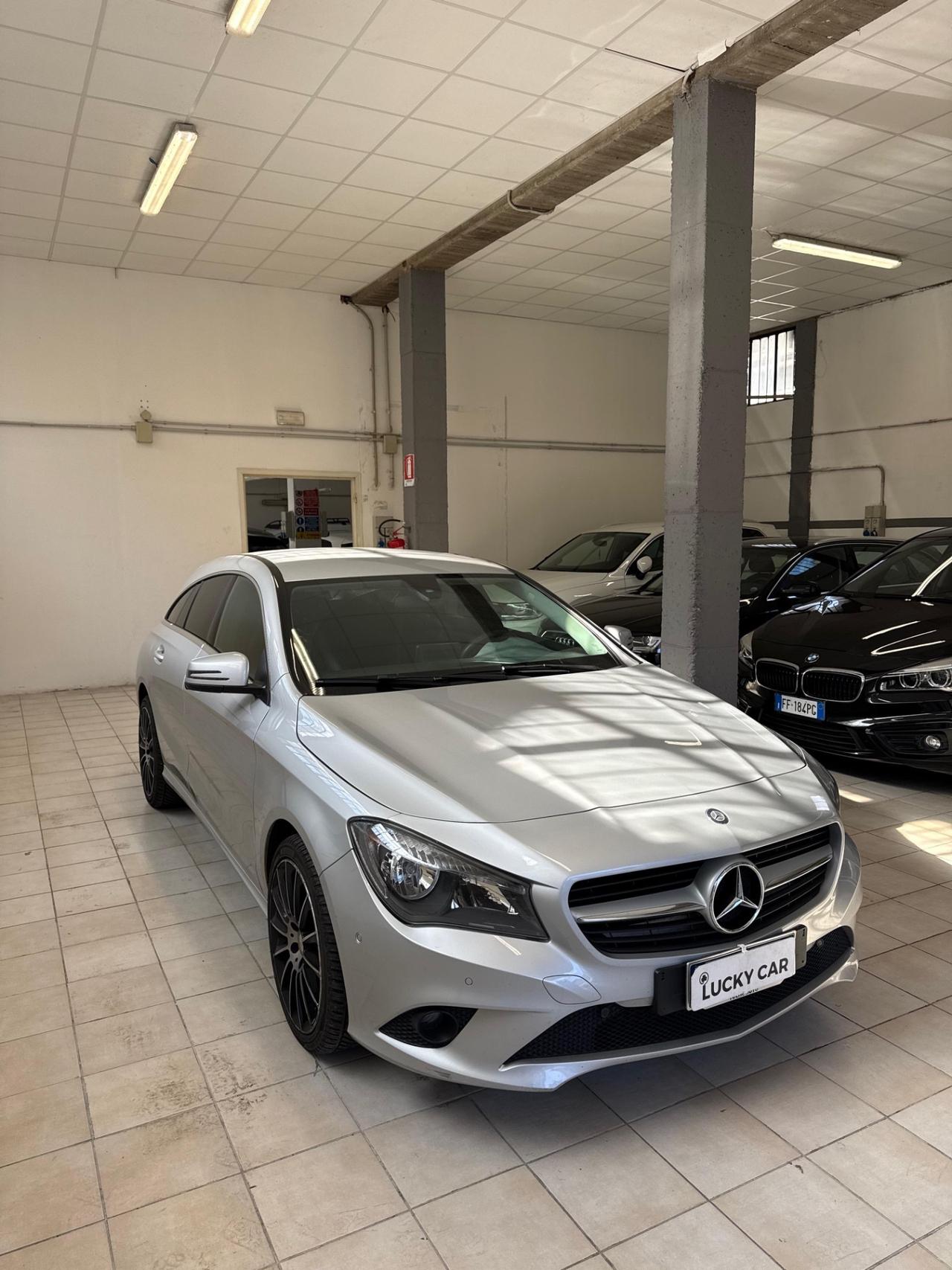 Mercedes-benz CLA 200 d Premium