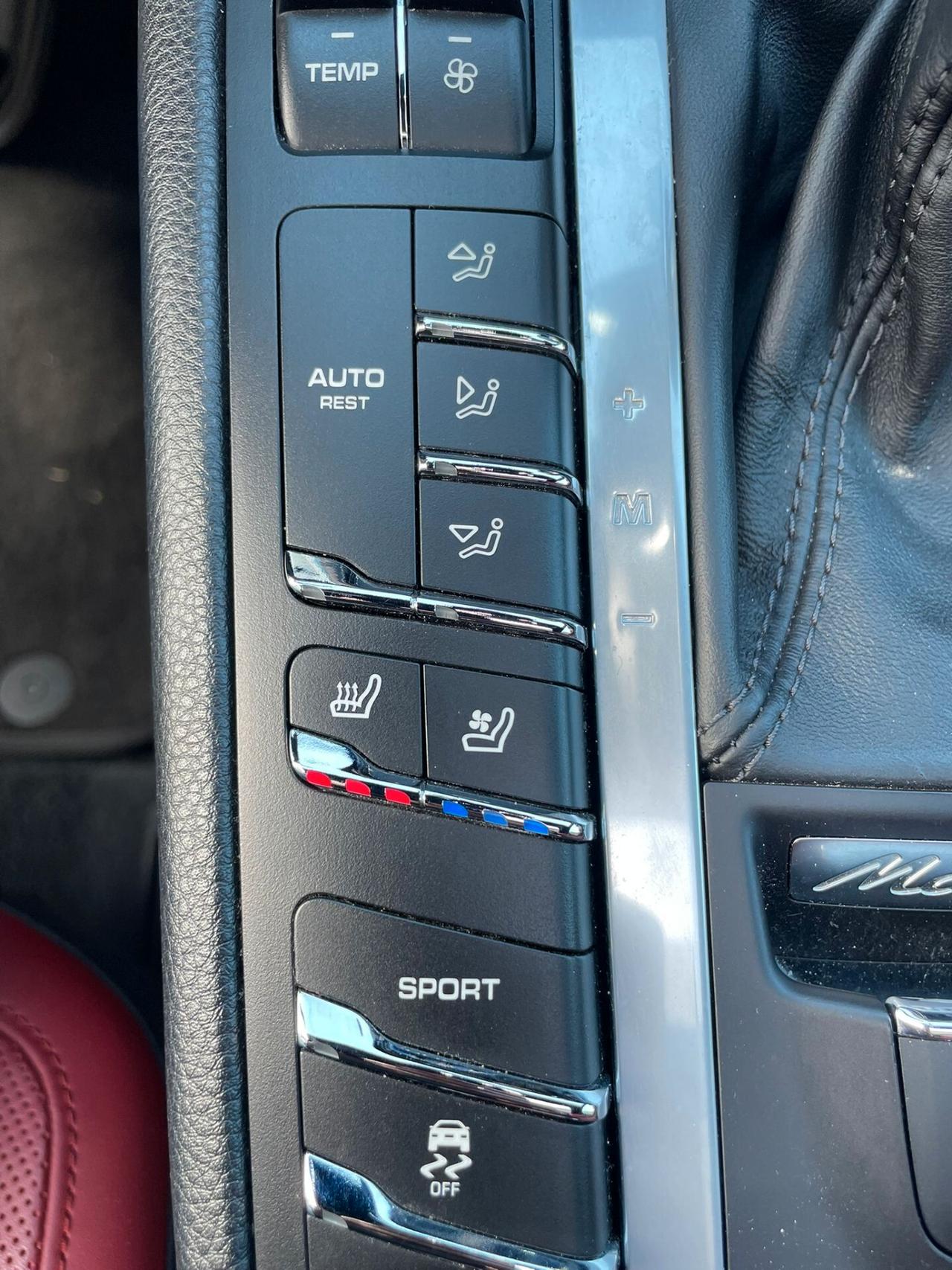 PORSCHE MACAN 2.0 250cv PDK IPERFULL