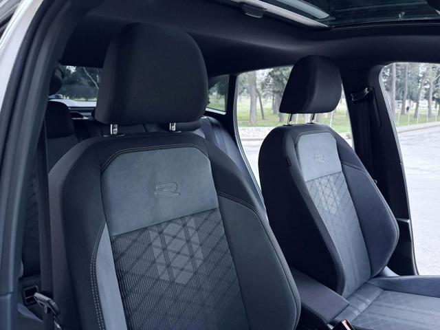 VOLKSWAGEN Taigo 1.0 TSI 110 CV DSG R-Line TETTO APR/PAN