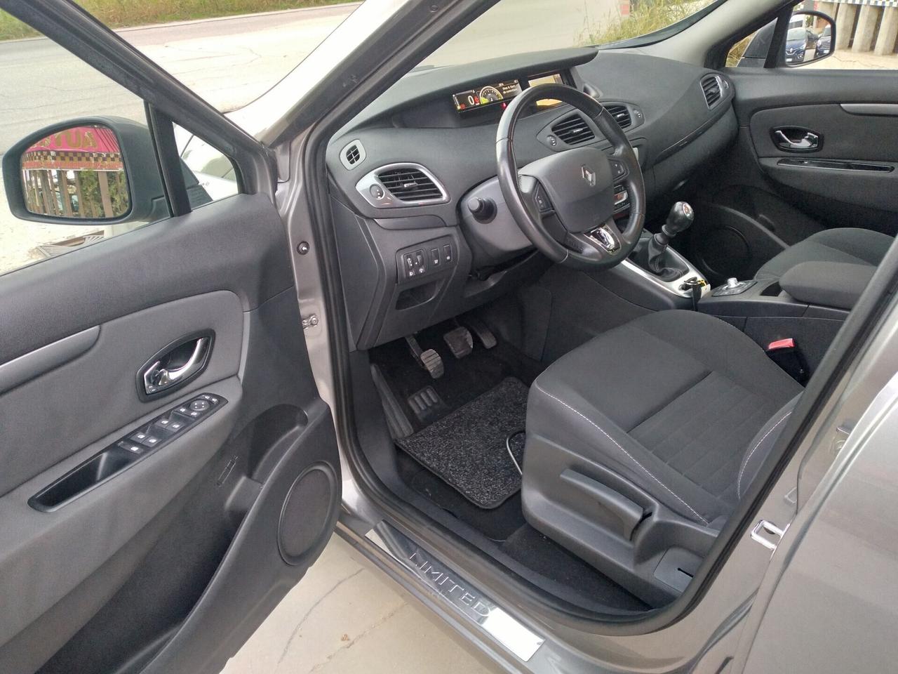 Renault Scenic Scénic XMod 1.5 dCi 110CV Limited