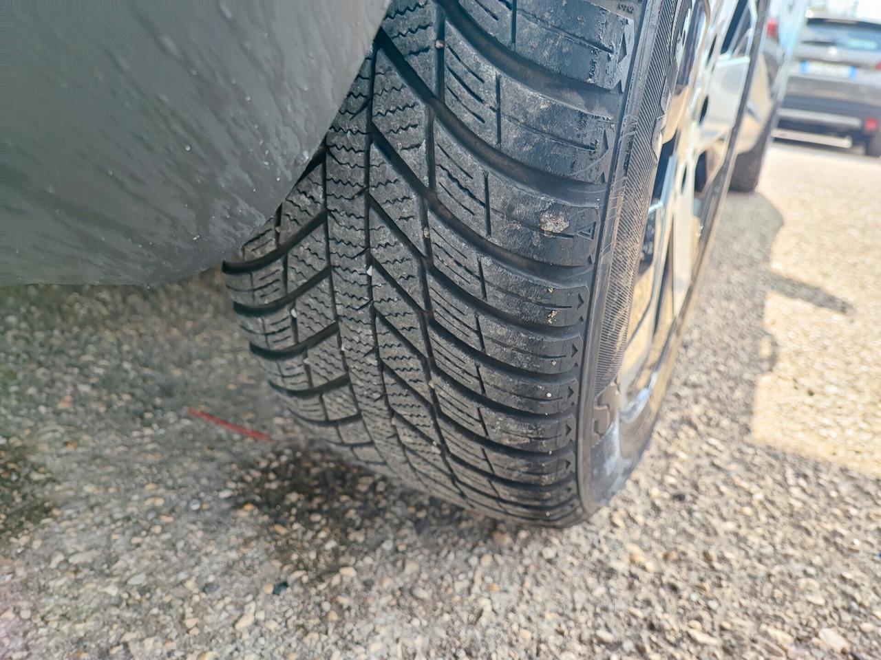 Mercedes-benz GLB 200 d Automatic Executive