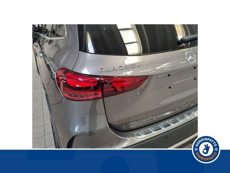 Mercedes-Benz GLA 250 E PLUG-IN HYBRID AUTOMATIC AMG line ADVANCED PLUS