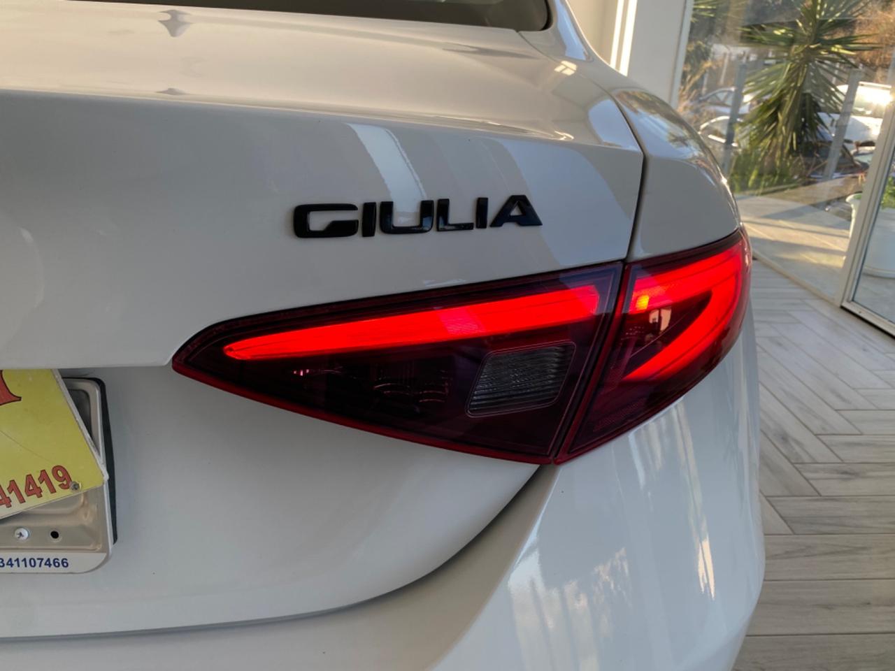 Alfa Romeo Giulia 2.2 TurboD B-tech AT8 FULL LED2020