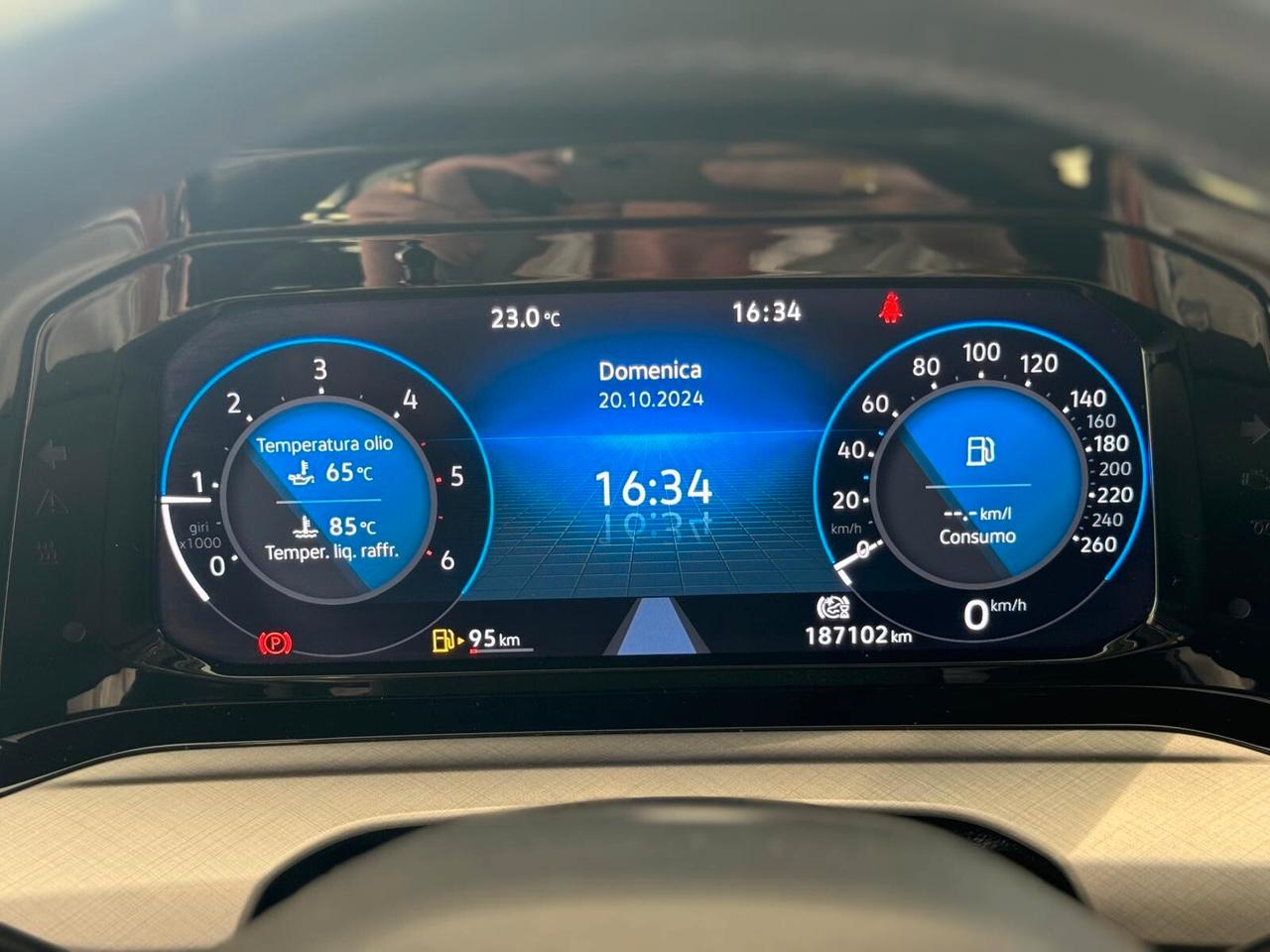 VOLKSWAGEN GOLF 2.0 116 CV UNI PROPIETARIO 2021