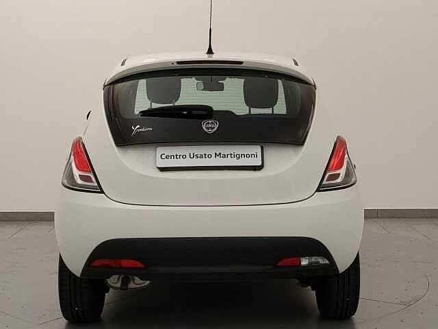 Lancia Ypsilon 1.2 69 CV 5 porte Elefantino Blu