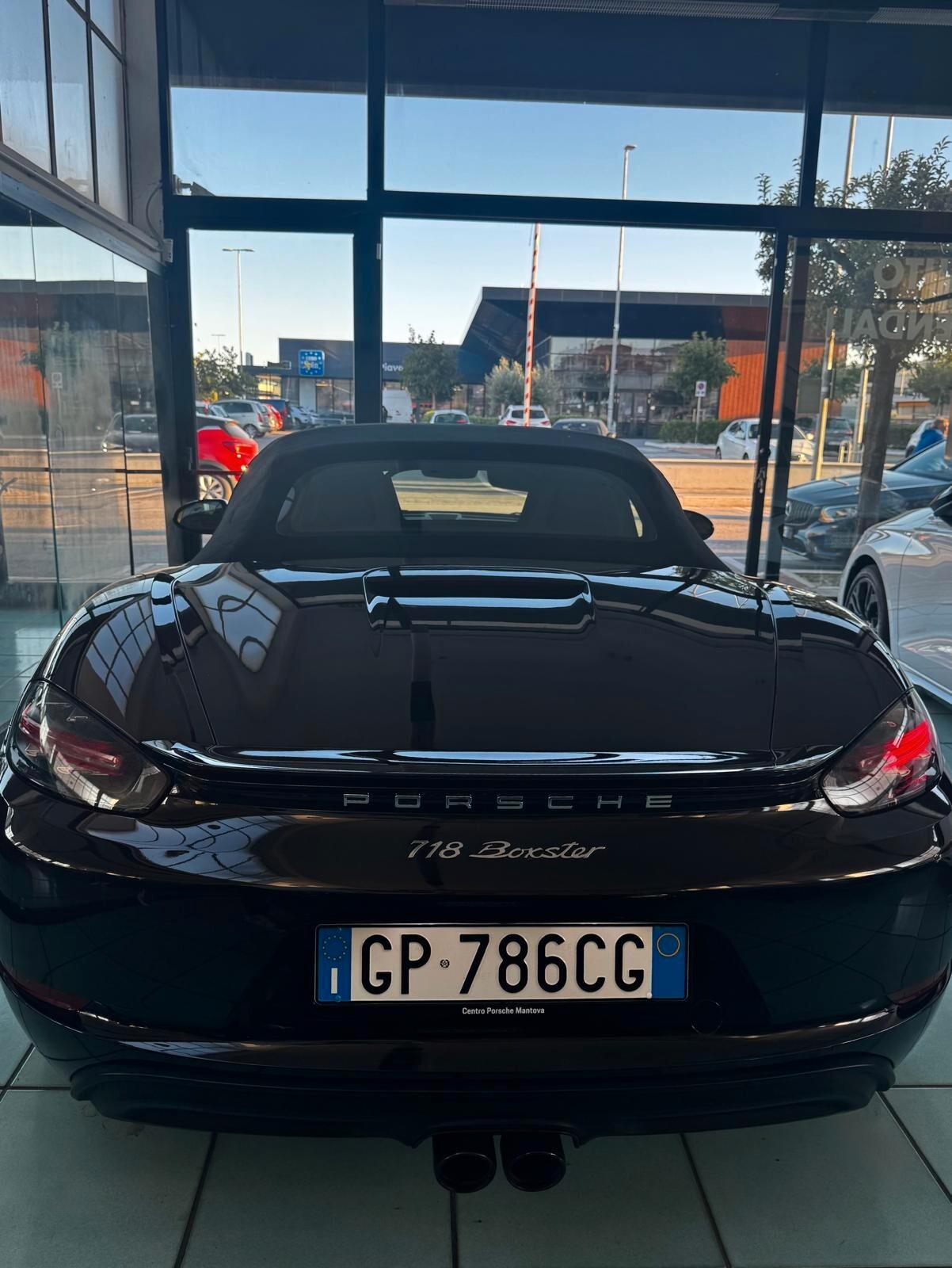 Porsche 718 Spyder Boxster 2.0