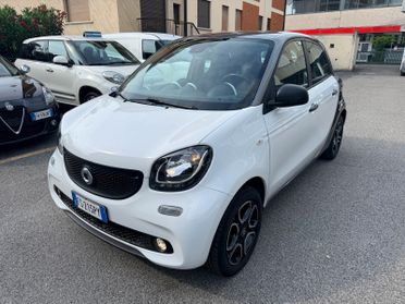 Smart ForFour 70 1.0 twinamic Youngster ***OK NEOPATENTATI***