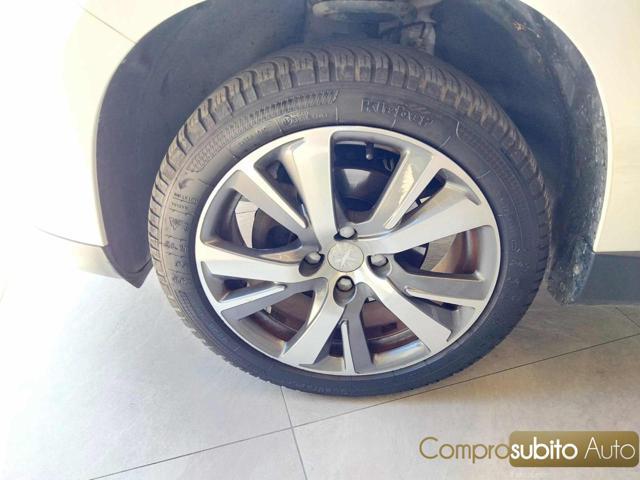 PEUGEOT 2008 1° serie BlueHDi 120 S&S Allure