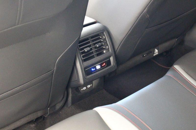 Volkswagen Golf Golf 2.0 TSI GTI DSG