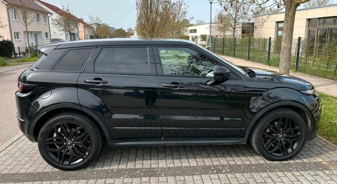 Land Rover Range Evoque 2.0 TD4 180 CV 5p. SE Dynamic