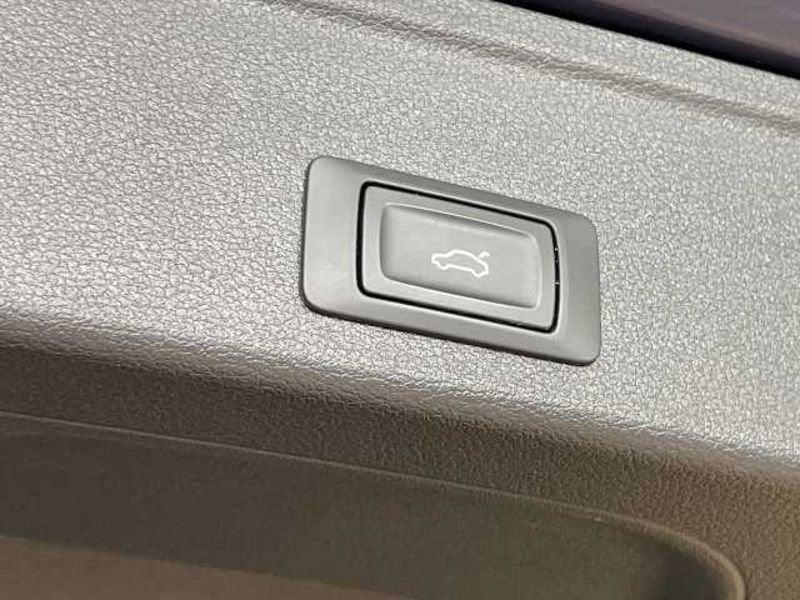 Audi A4 allroad A4 V 2019 Allroad Quattro 40 2.0 tdi mhev Business Evolution quattro 204cv