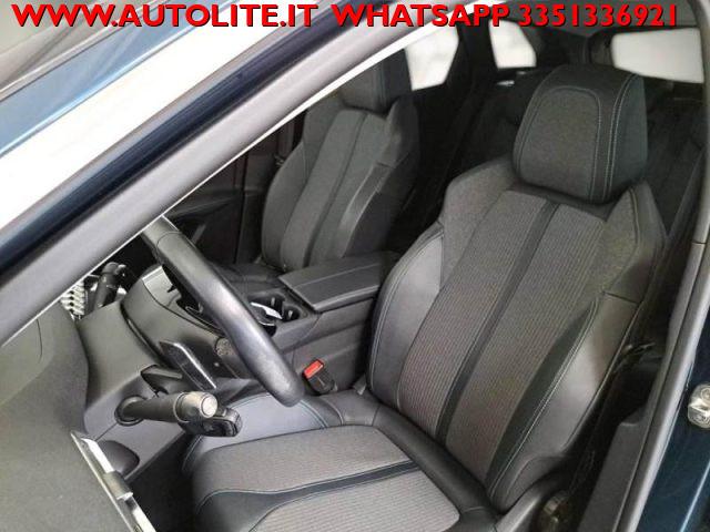 PEUGEOT 3008 PureTech Turbo 130 S&S EAT8 Allure