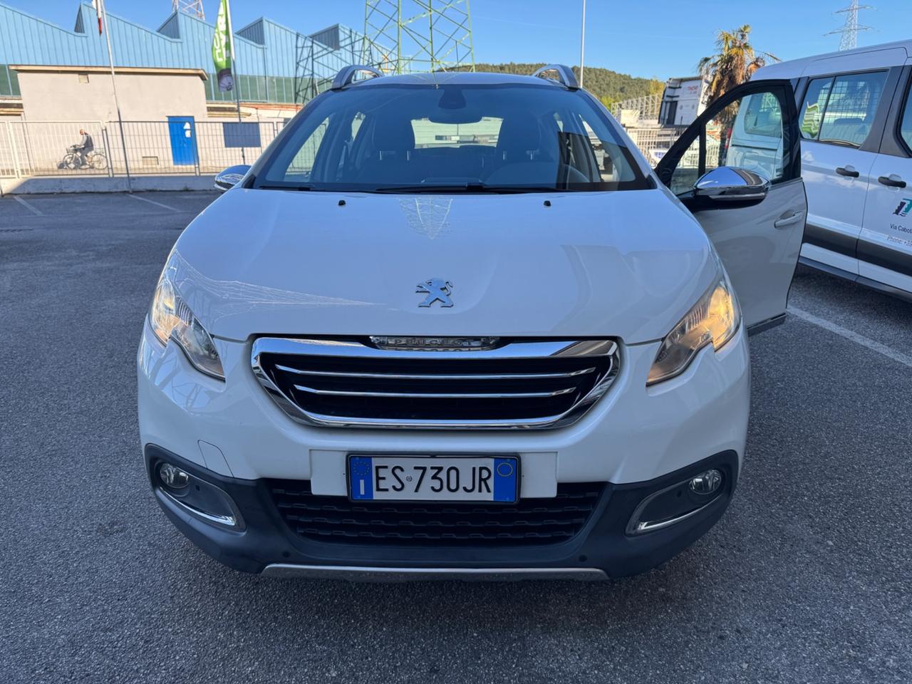 Peugeot 2008 1.6 e-HDi 92 CV Allure