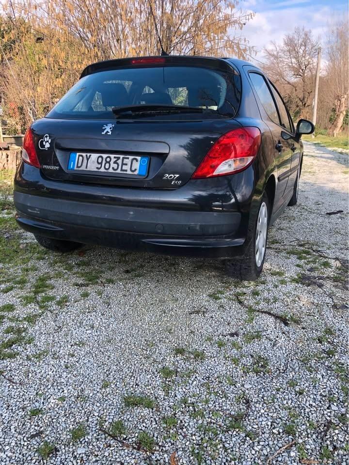 Peugeot 207 1.4 8V 75CV 5p. X Line ECO GPL
