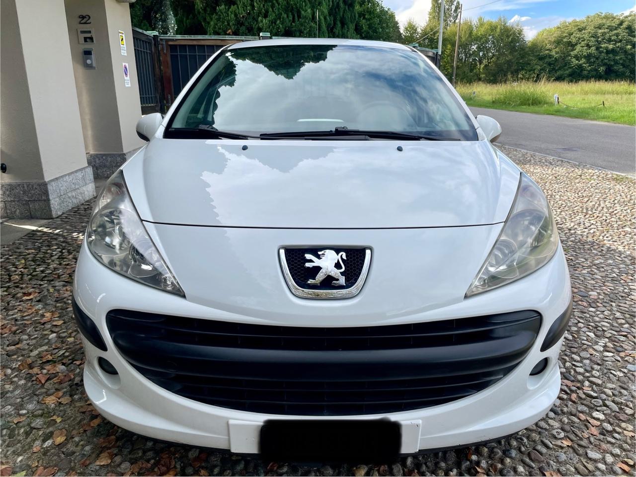 Peugeot 207 1.4 HDi 5p. Energie *NEOPATENTATI*