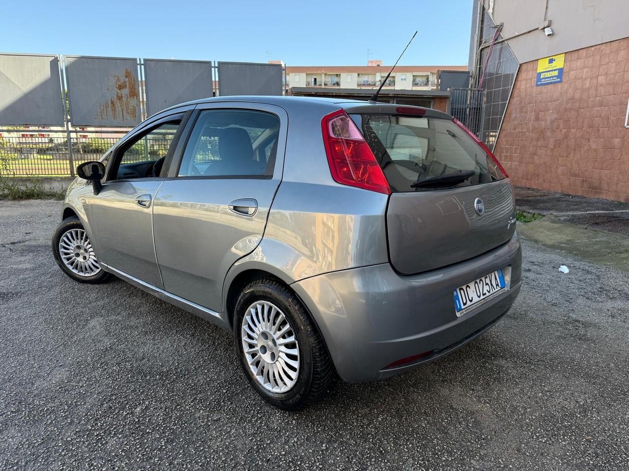 Fiat Grande Punto 1.3 MJT 90 CV 5 porte Dynamic IN OTTIME CONDIZIONI