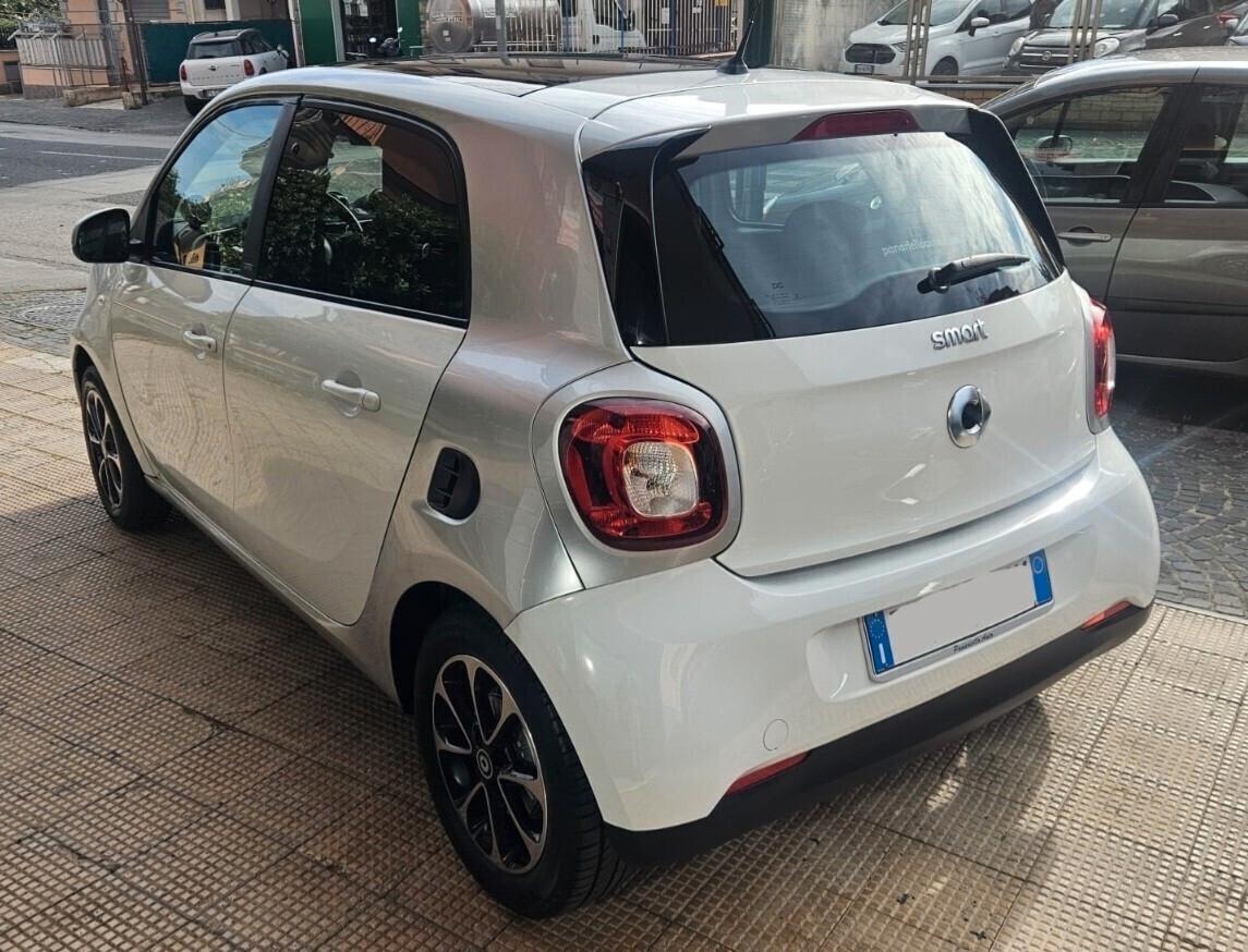 Smart ForFour 70 1.0 twinamic Passion NESSUN VINCOLO