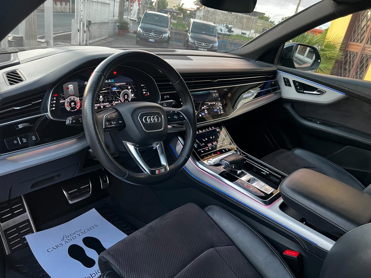 Audi Q8 50 TDI 286 CV Quattro-2XS LINE-TOTAL BLACK