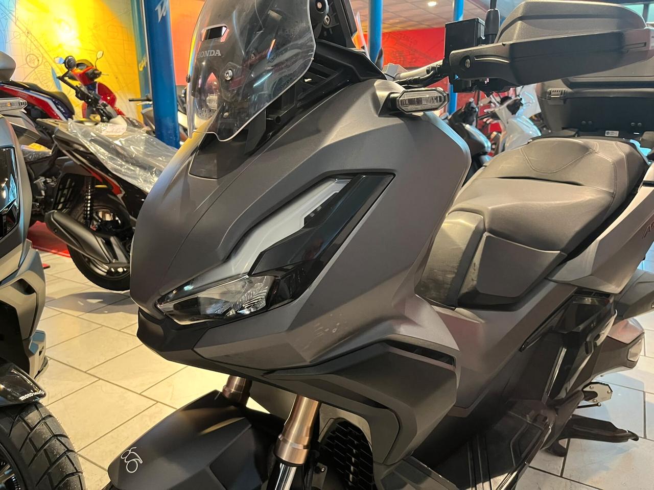 Honda ADV 350