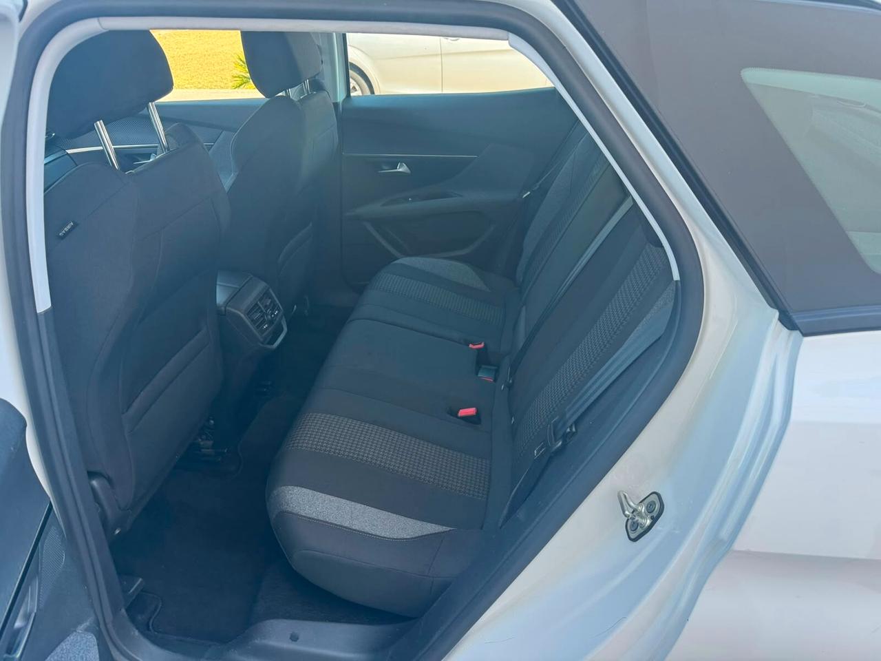 Peugeot 3008 AUTOCARRO N1