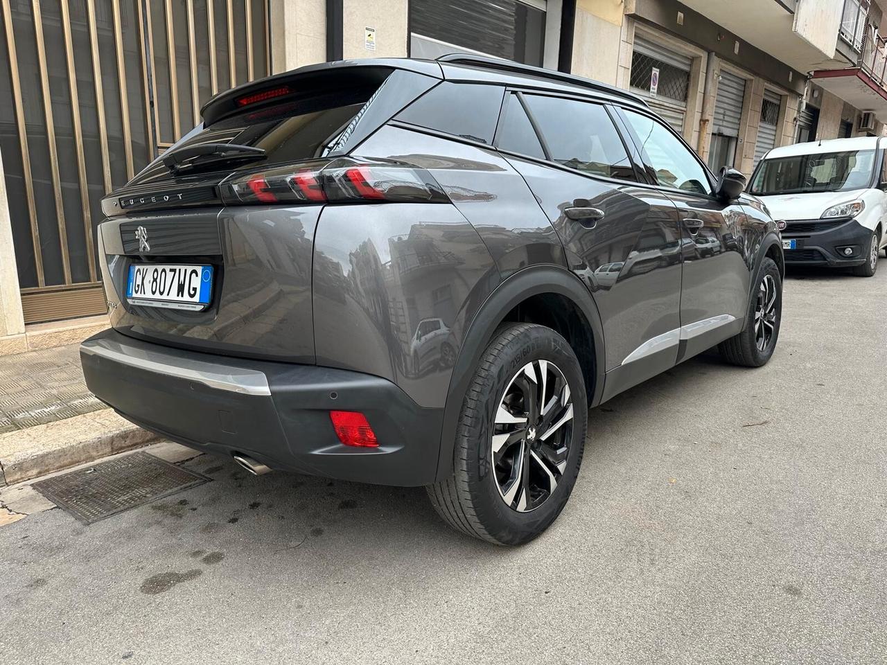 Peugeot 2008 BlueHDi 110 S&S Allure Pack