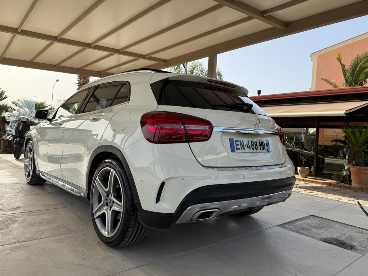 Mercedes-benz GLA 220 d Automatic 4Matic Premium
