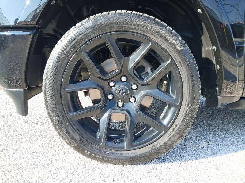 Dodge RAM 1500 5.7 GPL V8 Laramie Night N1