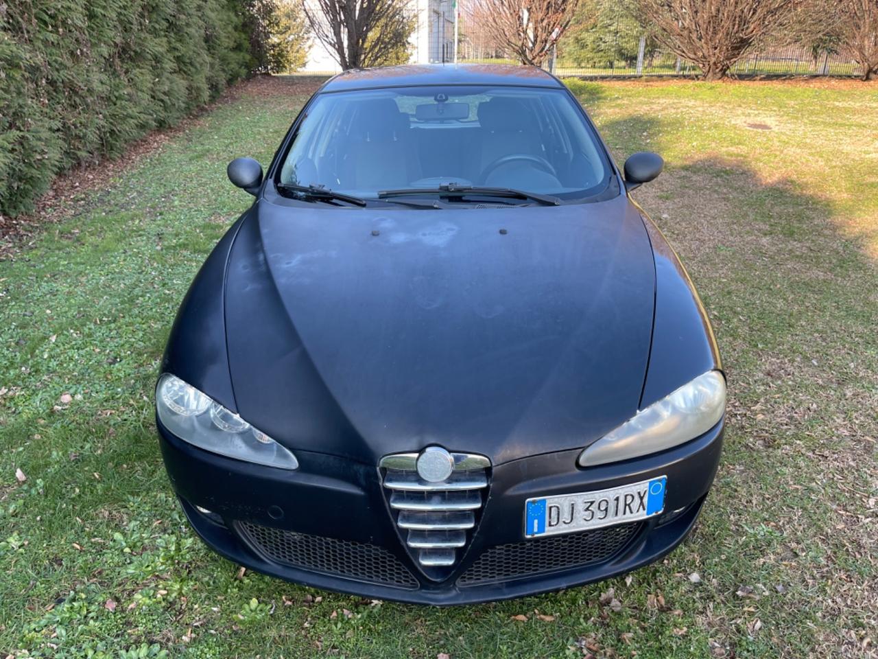 Alfa Romeo 147 1.6 16V TS (105) 5 porte Black Line