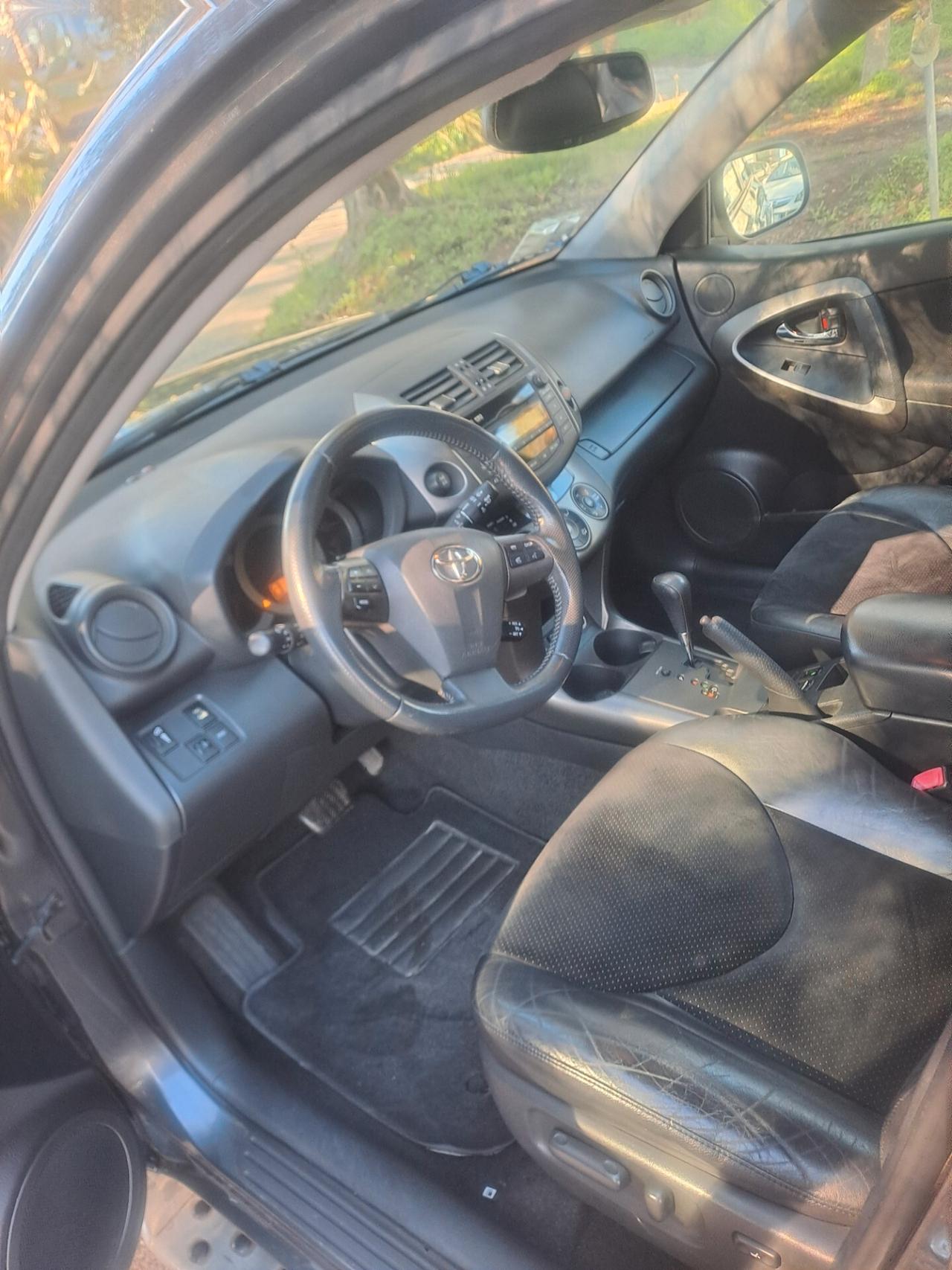 Toyota RAV 4 RAV4 Crossover 2.2 D-Cat A/T 150 CV Style