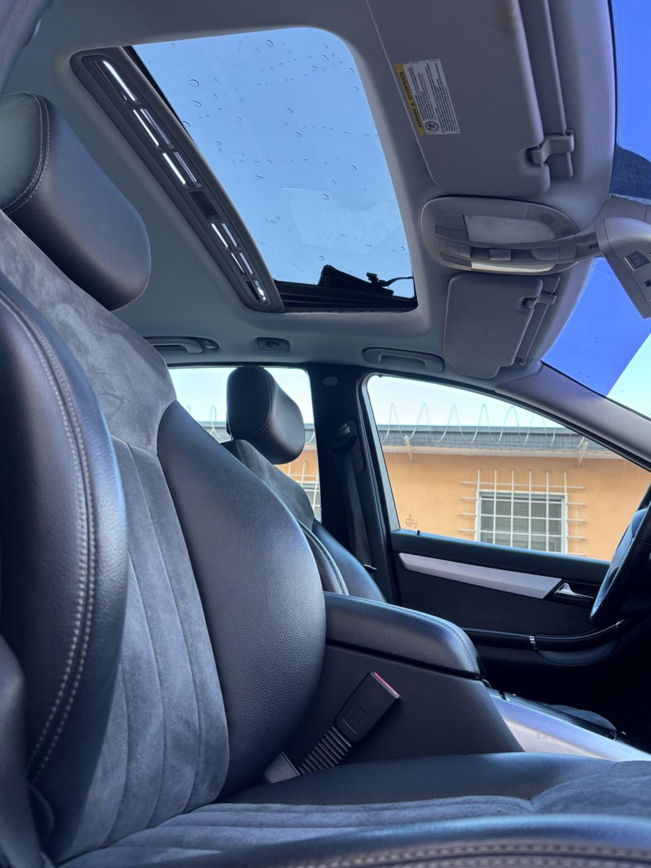 Mercedes-benz R 320 CDI cat 4Matic