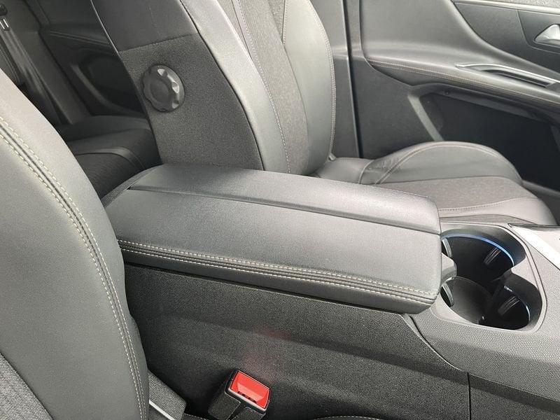 Peugeot 3008 1.2 puretech t GT Line s&s 130cv eat8