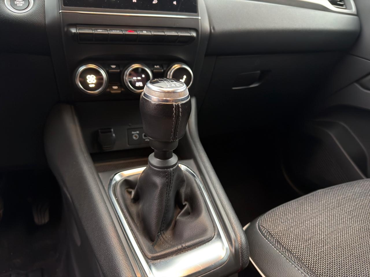 Renault Captur TCe 100 CV GPL Intens