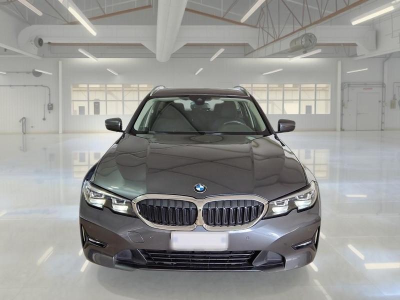 BMW 318 MH48V Business Advantage Auto Touring