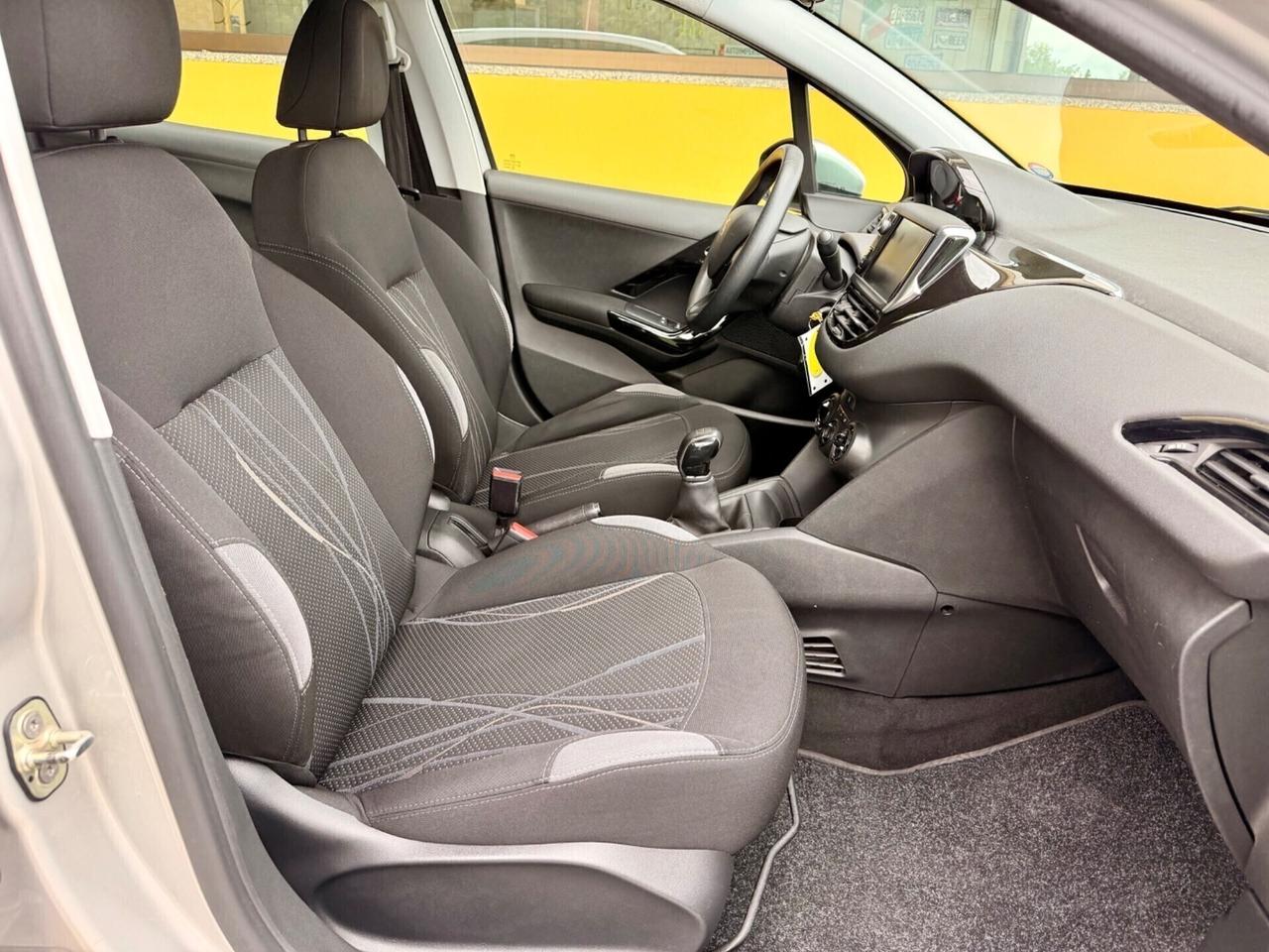 Peugeot 208 1.4 HDi 50kw OK NEOPATENTATI